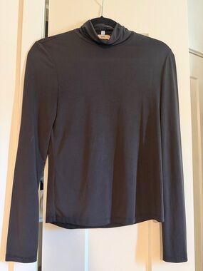 Wayf Black Long Sleeve Mock Neck Tee